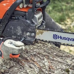 MOTOSEGA HUSQVARNA 135